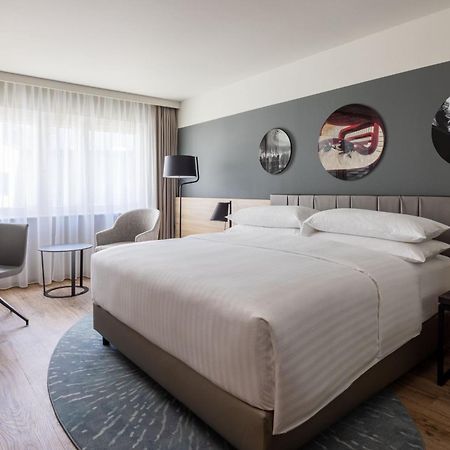 Basel Marriott Hotel Esterno foto